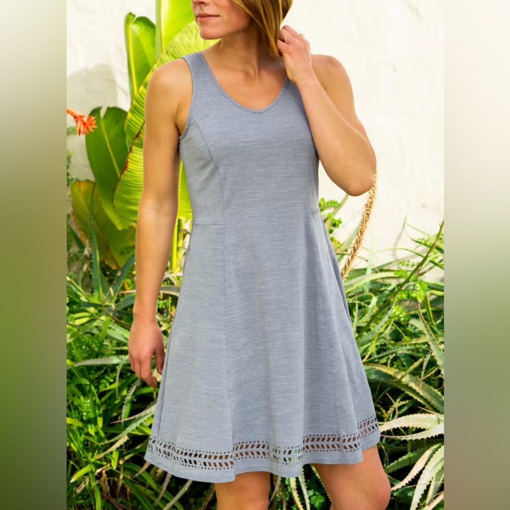 Toad&Co Sunkissed Light Gray Petal Dress Womens M, Floral Midi Cut Out Dress NWT
